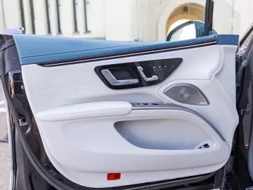 Mercedes EQS 580