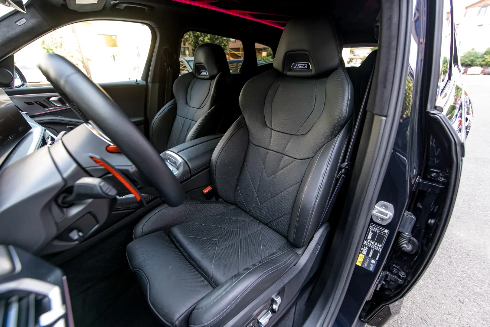 BMW XM 50e M Pachet 2024