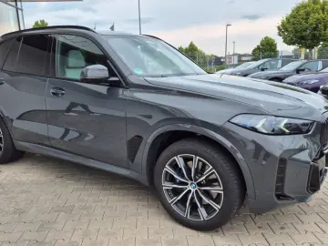 X5 xDrive40d ///M-Sport-Pro/AHK/Pano-D/Komfort-S