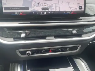 X6 XDRIVE30D M SPORT HUD StandHZG AHK Pano Massa