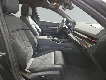 520d xDrive Limousine 573€ netto/mtl*M Sportpake