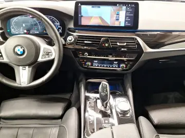 530e xDrive Limousine Driv.Assist.Prof Head-Up