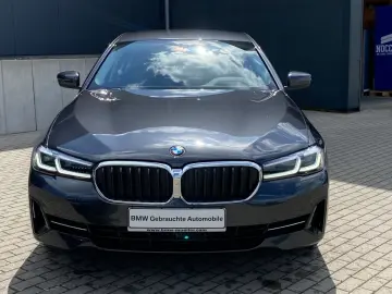 520d A xDrive HUD/LED+/4xAC/CAM/DAB/HiFi/AMBI HU