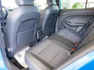 MG 3 1 5 HEV Automatic