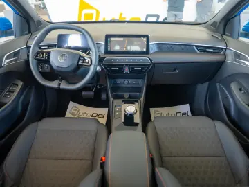 MG 3 1 5 HEV Automatic