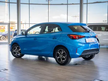 MG 3 1 5 HEV Automatic