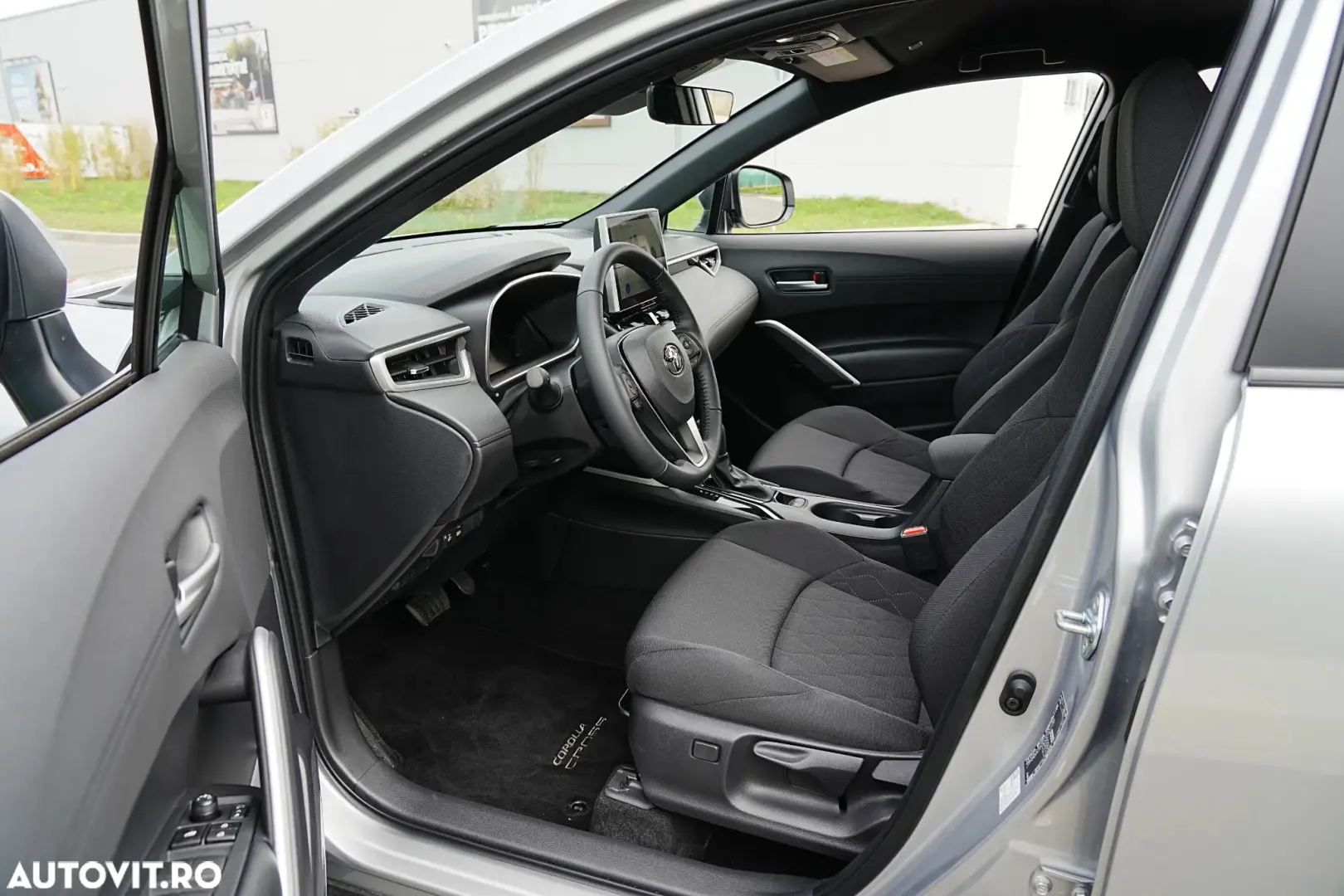 Toyota Corolla Cross HYBRID Dynamic E-CVT 2WD