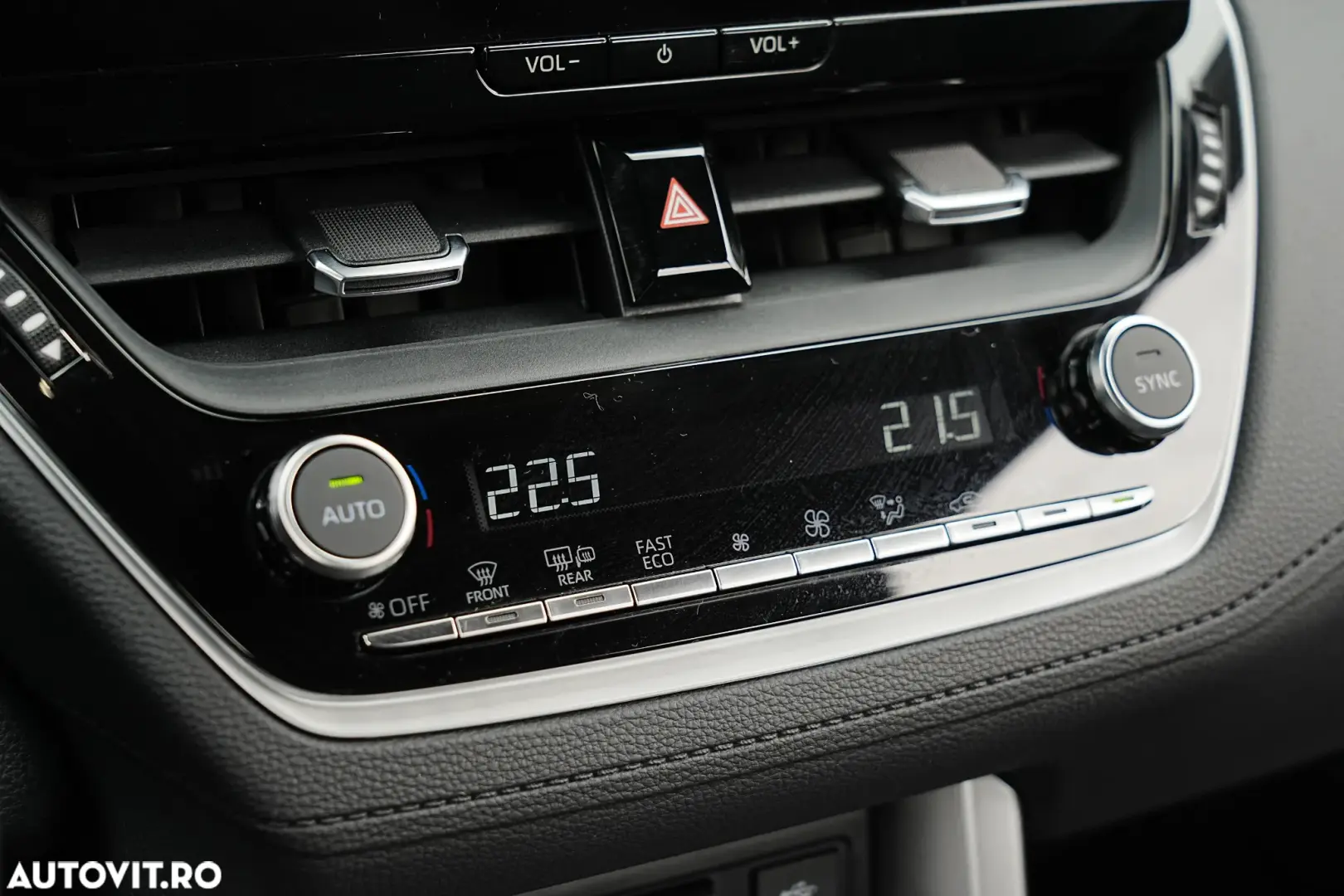 Toyota Corolla Cross HYBRID Dynamic E-CVT 2WD