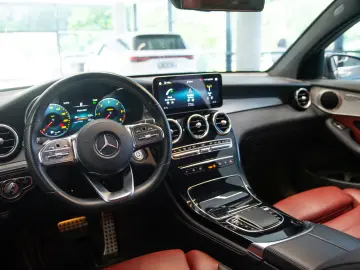Mercedes-Benz GLC 220d Coupe 4Matic AMG Line