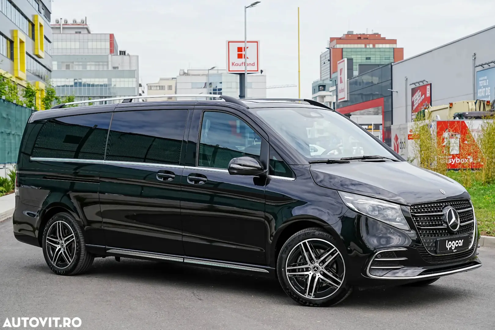 Mercedes-Benz V300d Combi Extra-lung AWD 9AT Exclusive