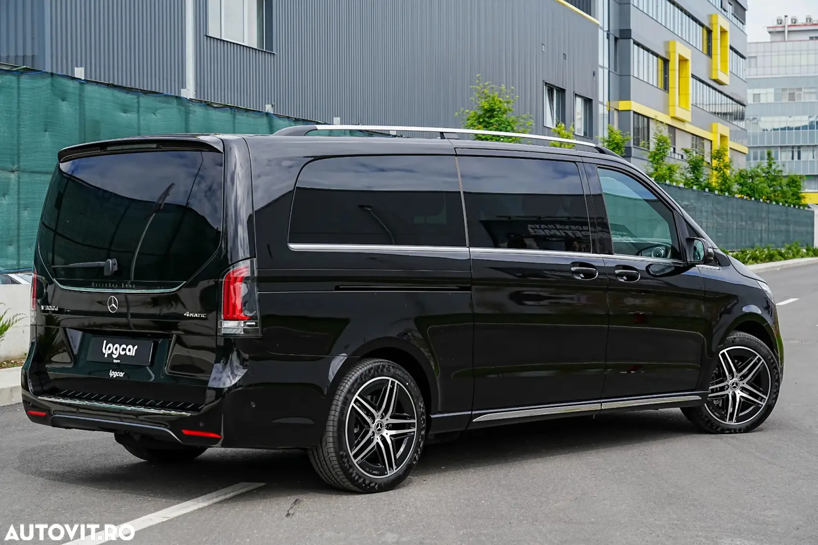 Mercedes-Benz V300d Combi Extra-lung AWD 9AT Exclusive