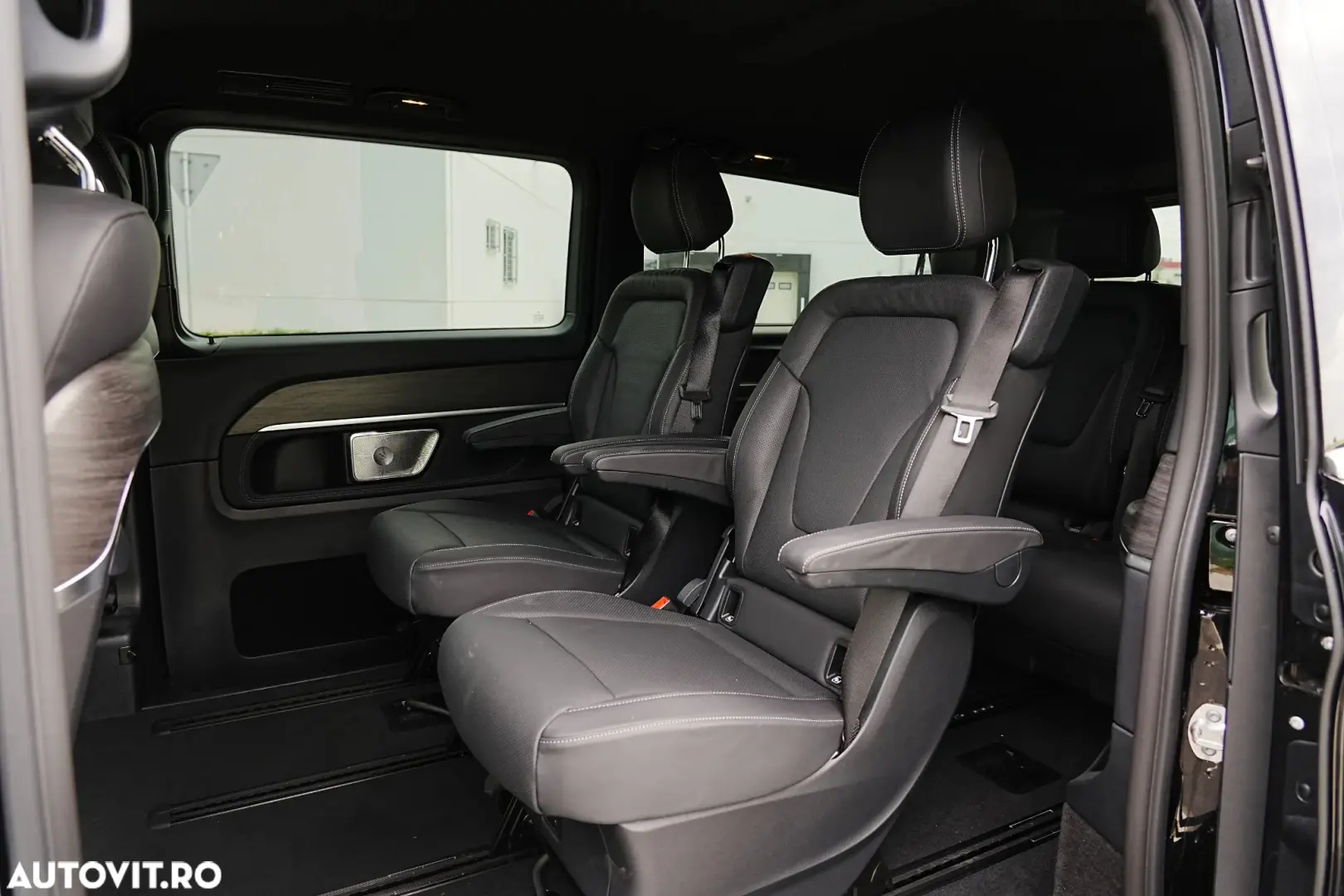 Mercedes-Benz V300d Combi Extra-lung AWD 9AT Exclusive