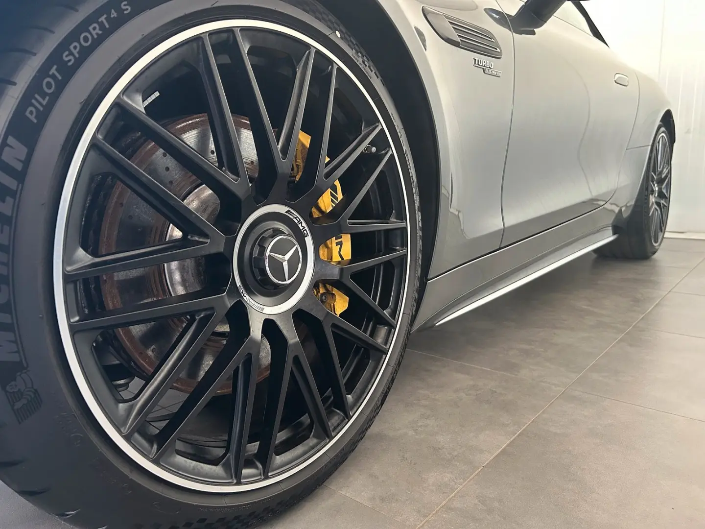 SL 43 AMG DISTRONIC-DYNAMIC PLUS-MEMORY-KAMERA