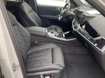 X5 xDrive 30d M Sport*UPE 114.000€*SkyLounge