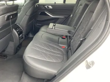 X5 xDrive 30d M Sport*UPE 114.000€*SkyLounge