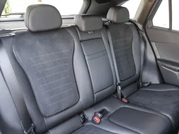 GLC 200 4M |AMG|NIGHT|KAM|DISTR|LED|NAVI|KEYL|LM