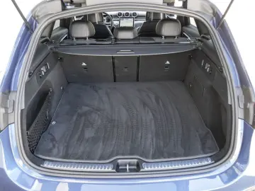 GLC 200 4M |AMG|NIGHT|KAM|DISTR|LED|NAVI|KEYL|LM