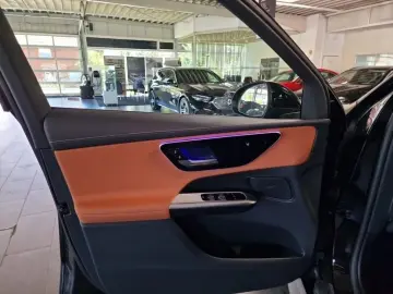 GLC 300 e 4M AMG+MBUX+DISTRONIC+AMBIENTE+AHK