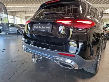GLC 300 e 4M AMG+MBUX+DISTRONIC+AMBIENTE+AHK