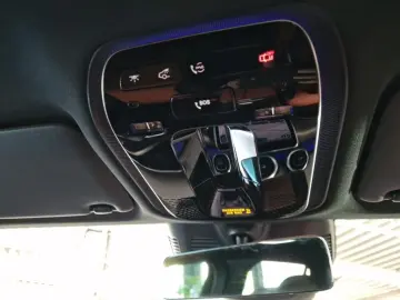 GLC 300 e 4M AMG+MBUX+DISTRONIC+AMBIENTE+AHK