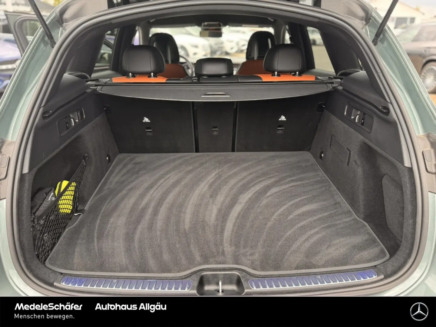 GLC 220 d 4MATIC AMG Night AHK LED Kam Sound 20