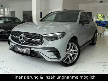 GLC 300 Coupe 4Matic AMG Pano.Head-Up.AHK.Kamera