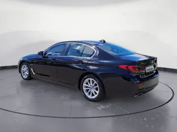 545e xDrive Aktivlenkung ACC Head-Up Leder PDC