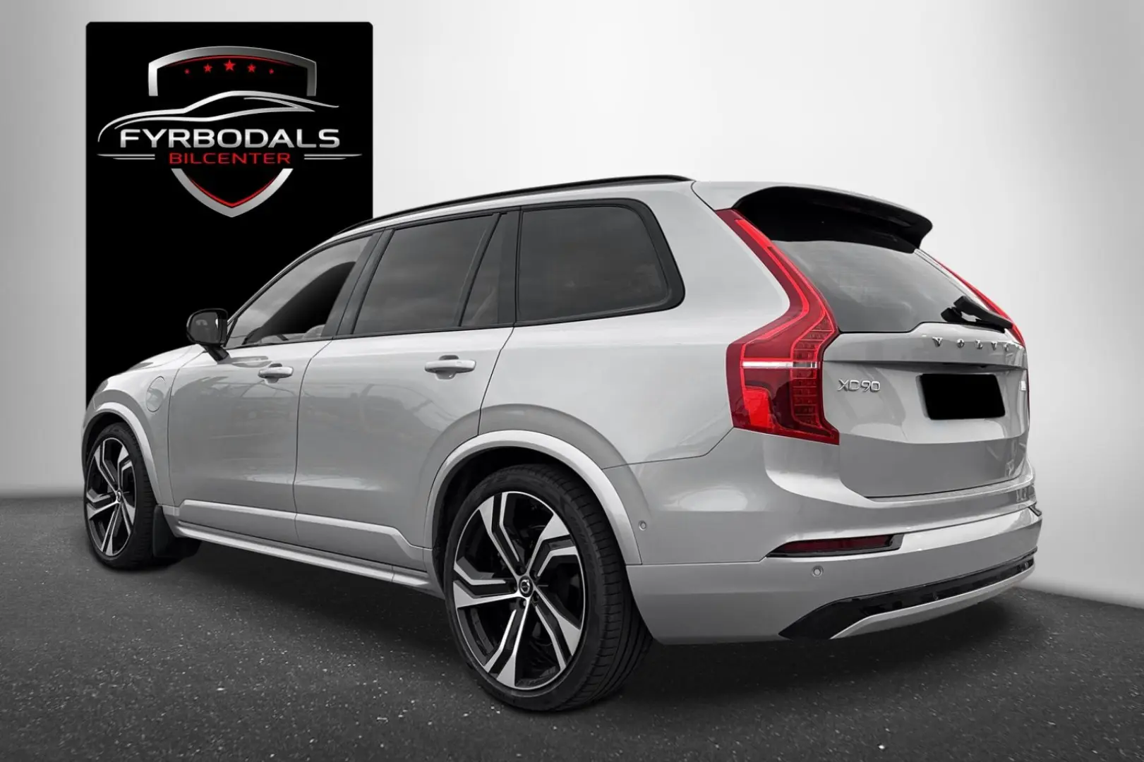 XC90 T8 AWD 456hp Plug-In ULT-Dark Recharge