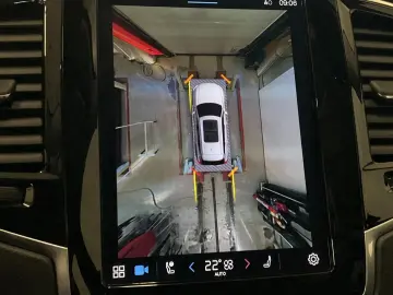 XC90 T8 AWD 456hp Plug-In ULT-Dark Recharge