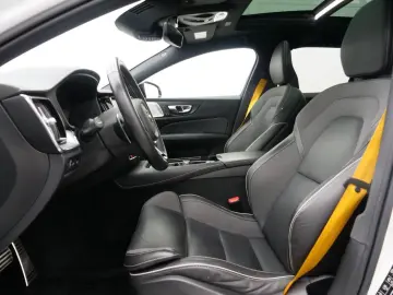 V60 AWD Polestar Engineered Recharge 405hp AWD