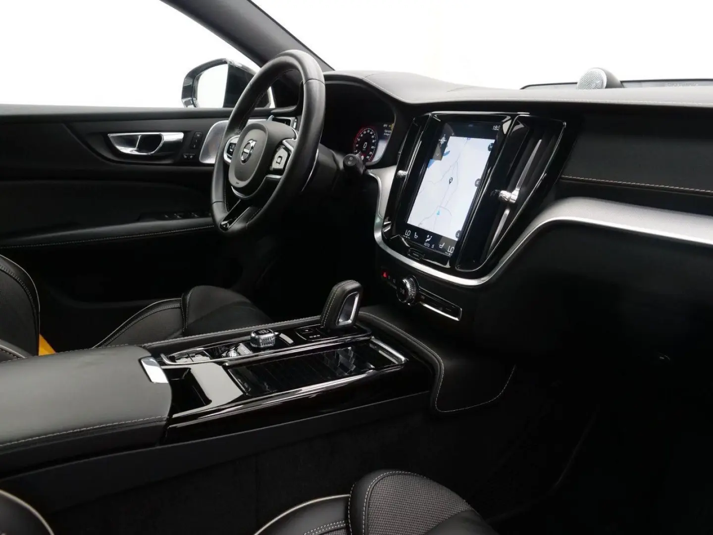 V60 AWD Polestar Engineered Recharge 405hp AWD
