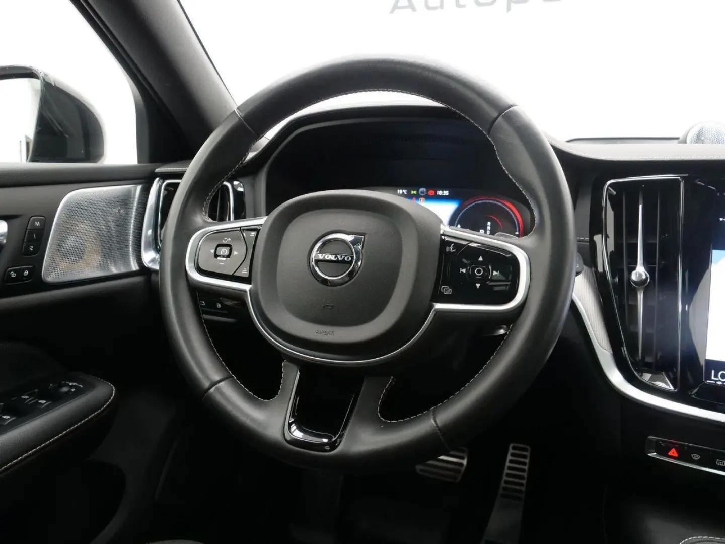 V60 AWD Polestar Engineered Recharge 405hp AWD