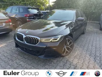 530 e xDrive Lim M Sportpaket Navi Leder LED Kom
