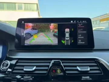 530 e xDrive Lim M Sportpaket Navi Leder LED Kom