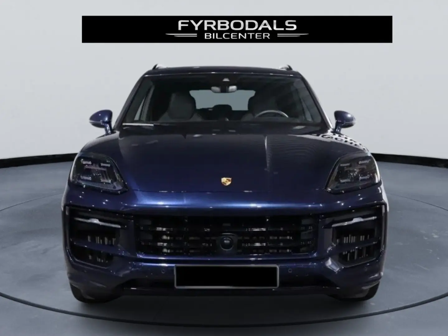Cayenne E-Hybrid 470HP PANO 22