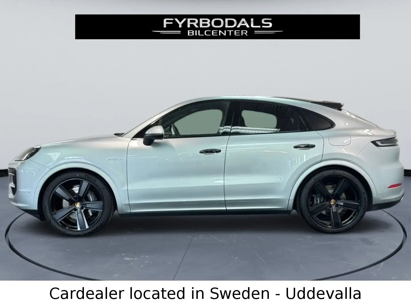 Cayenne Coupe E-Hybrid 470HP 22