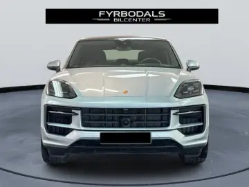 Cayenne Coupe E-Hybrid 470HP 22