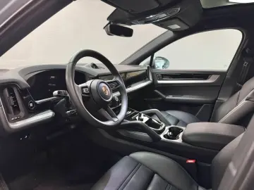 Cayenne Coupe E-Hybrid 470HP 22