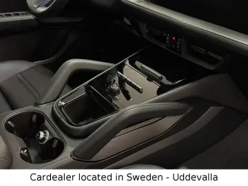 Cayenne Coupe E-Hybrid 470HP 22