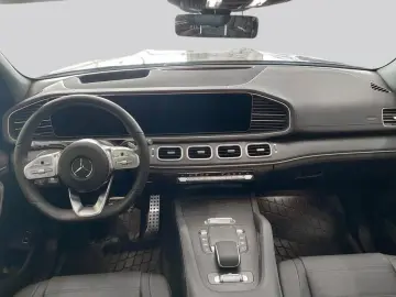 GLS 400d 4Matic 330hp AMG PANO HUD