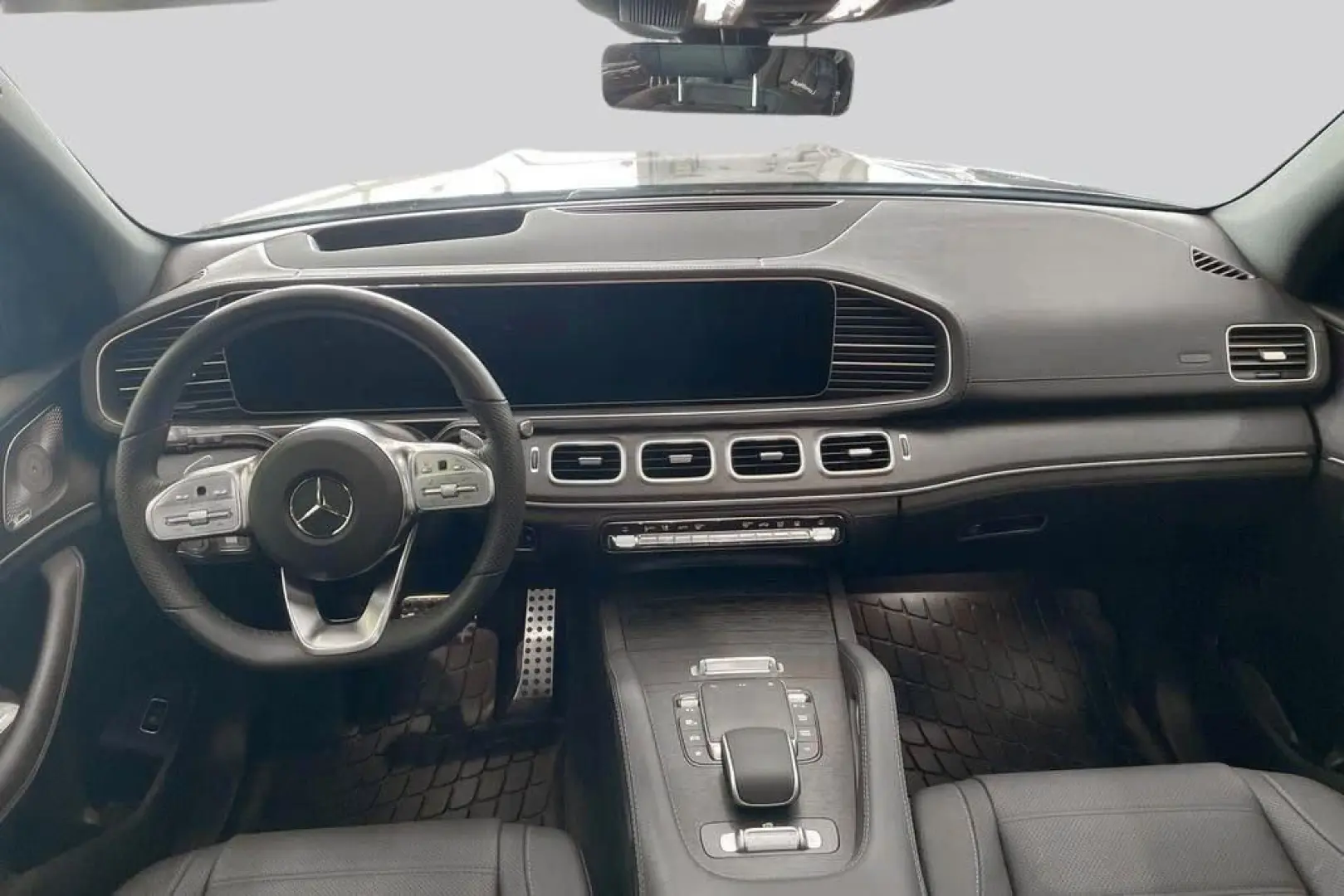 GLS 400d 4Matic 330hp AMG PANO HUD