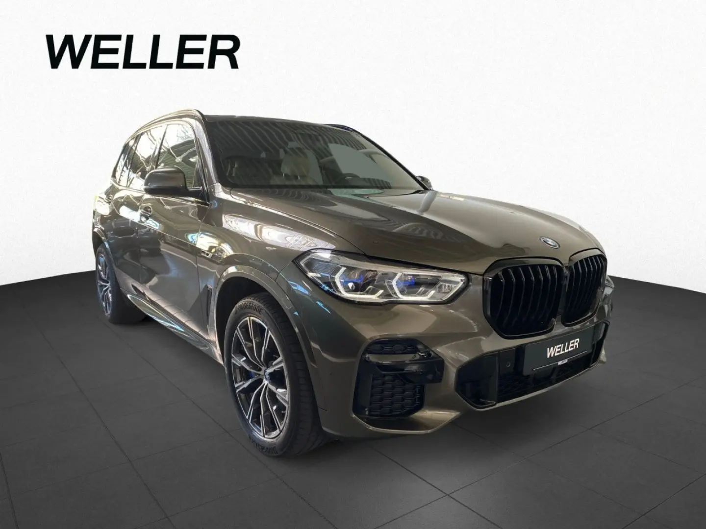 X5 xDr45e M SPORT DAProf RFK Pano AHK Laser HUD