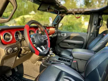 Jeep Wrangler Rubicon 2.0T AT8 /Soft+Hardtop / Ledbar