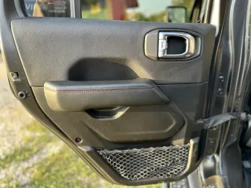 Jeep Wrangler Rubicon 2.0T AT8 /Soft+Hardtop / Ledbar
