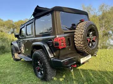 Jeep Wrangler Rubicon 2.0T AT8 /Soft+Hardtop / Ledbar