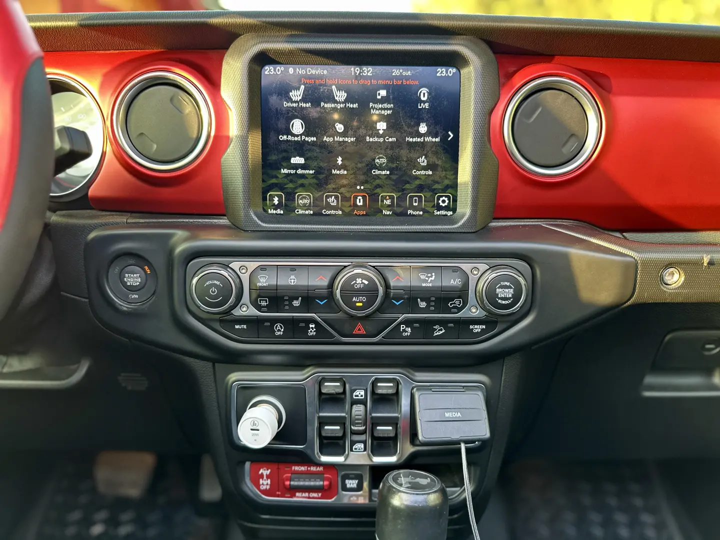 Jeep Wrangler Rubicon 2.0T AT8 /Soft+Hardtop / Ledbar