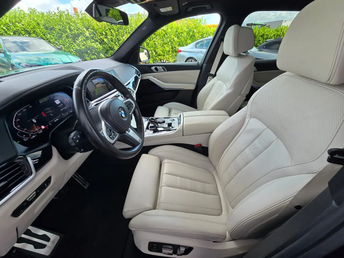 X5 xDrive 30d M Sport*7Sitze*2 Achs-Luft*21``AHK