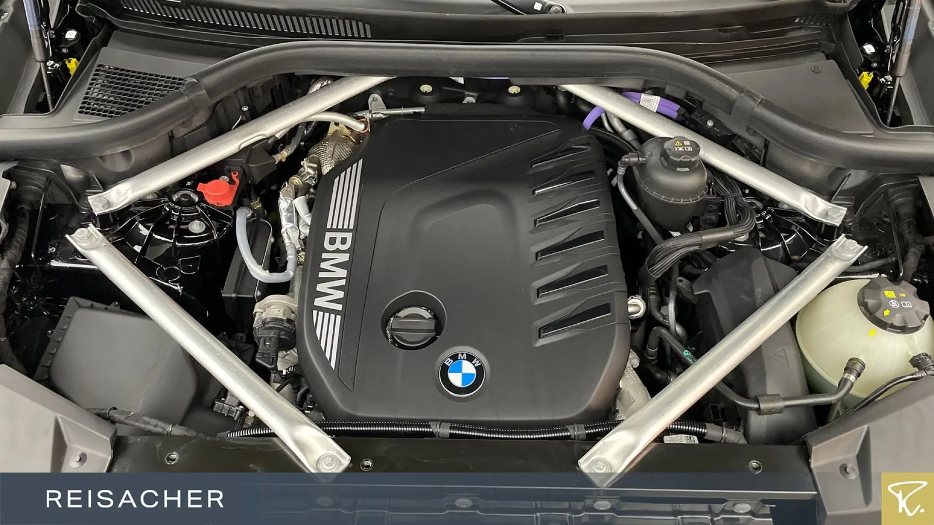 X5 xDrive40d M-Sport,Pano,AHK,Standh,h&k,LM22
