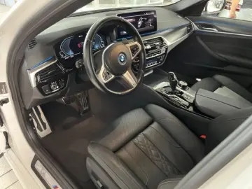 530 e A xDrive Limousine M-Sport 19'' Navi GSD L
