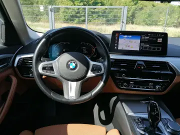 520 d xDrive LED HuD AHK Navi Leder Soundsystem